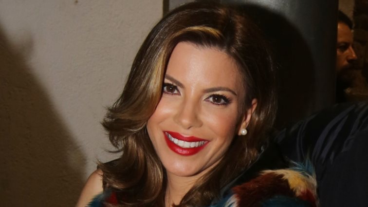 Αντελίνα Βαρθακούρη | &quot;Με κοίταξα στον καθρέφτη και δεν με αναγνώριζα&quot;