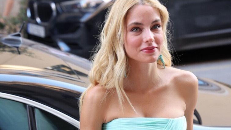 H Δούκισσα Νομικού με τη Zara τσάντα που θα κρατάς όλο το φθινόπωρο