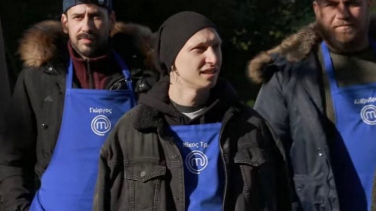 MasterChef | Το πλεονέκτημα έδεσε τα χέρια των "απέναντι" : "Το έκανε για να του σπάσει τα νεύρα"