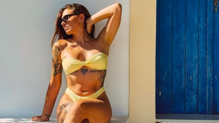 Ευρυδίκη Βαλαβάνη και Γρηγόρης Μόργκαν στα Κύθηρα με τη Νόνη Δούνια