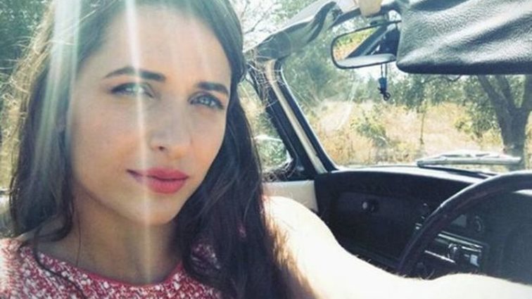 Βασιλική Τρουφάκου
: Το album των διακοπών της στο Λονδίνο