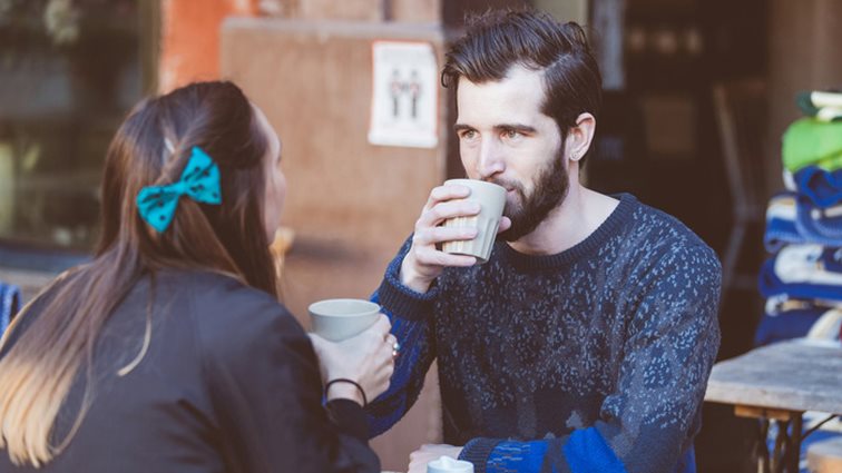 Τι Κάνεις Αν Ο Πρώην Της Ζητήσει Να Βγουν: Σβήσε. Έχουμε τις καλύτερες συμβουλές!