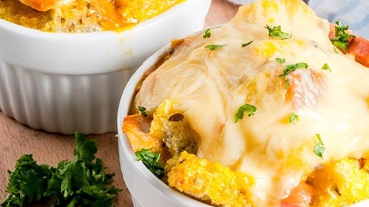 Συνταγή: Σουφλέ με Κολοκυθάκια και Ζαμπόν Γαλοπούλας: Μια εναλλακτική πρόταση για το σουφλέ