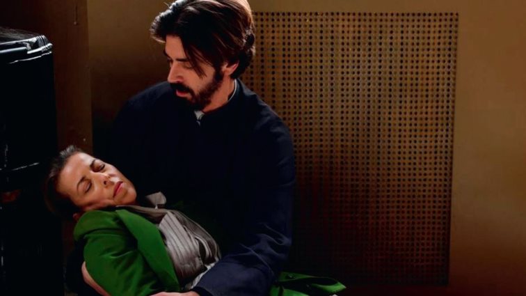 Μόνο στο Yupiii! Άγιος Έρωτας: Ο Μαρκόπουλος τελειώνει την Ολυμπία με τον πιο φρικτό τρόπο!