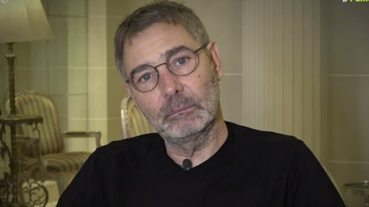 Ο Θοδωρής Αθερίδης εξομολογείται για το "Σ’ αγαπώ, μ’ αγαπάς": "Χρειάστηκε να γυριστεί 31 φορές"