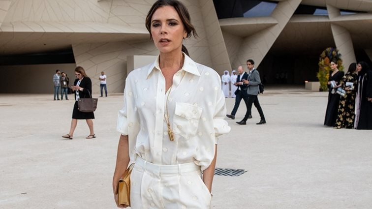 Victoria Beckham: Το πιο κομψό καλοκαιρινό look είναι από τη συλλογή της