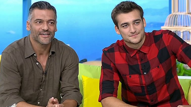 Στέλιος &amp; Μιχαήλ Άγγελος Κρητικός: Οι Globe Trotters στους «ΚουΚου» | Το ταξίδι ζωής &amp; οι δυσκολίες που συνάντησαν