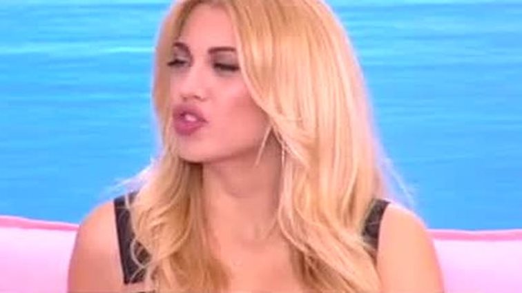 Κωνσταντίνα Σπυροπούλου: Ο έντονος εκνευρισμός on air: «Να ανακαλέσεις, Δημήτρη!»