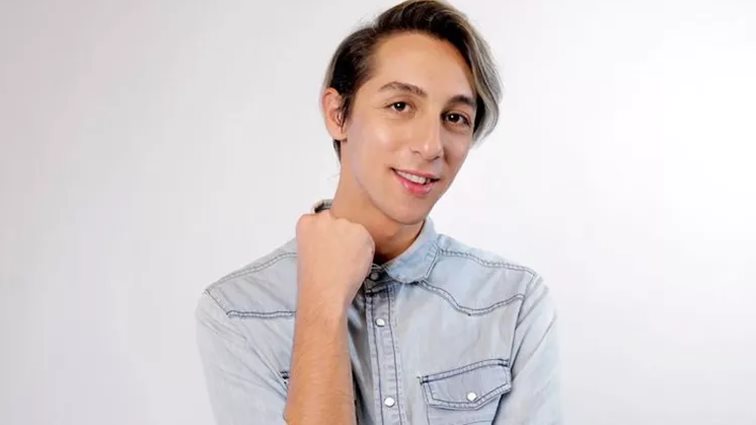 Θέμης Θεοχάρογλου, ο ηθοποιός που αγαπά τις μεταμορφώσεις