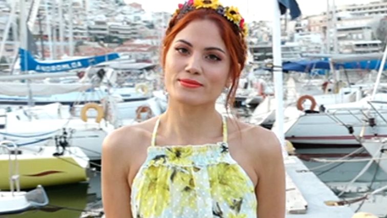 Μαίρη Συνατσάκη: «Η σκέψη για ένα παιδί δεν με χαλαρώνει. Δεν το σκέφτομαι, με πιάνει στρες»