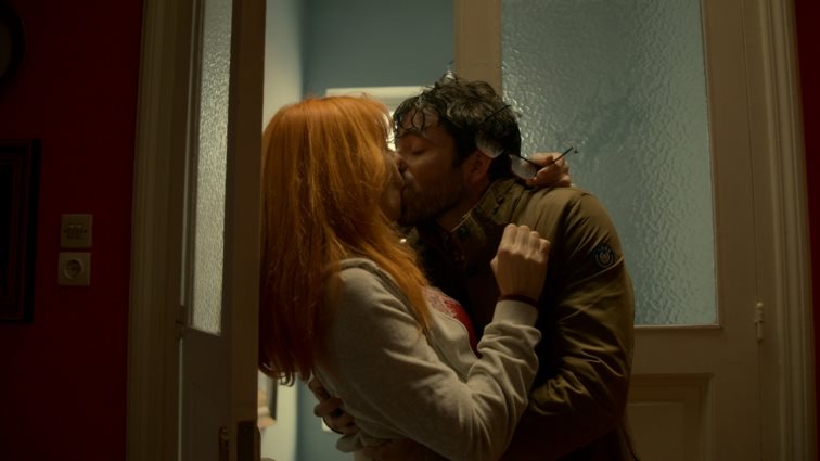 IQ 160 | Η Πηνελόπη περνάει την πρώτη της ερωτική νύχτα με τον Τηλέμαχο!