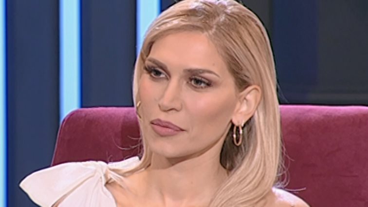 Παυλίνα Κωσταγιού: Η προσωπική ιστορία της γυναίκας που έγινε δότρια του μυελού των οστών για να σώσει έναν συνάνθρωπό της