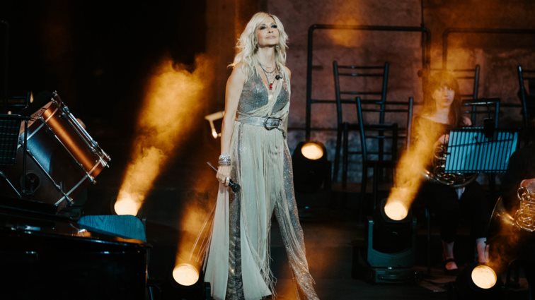 50 χρόνια Άννα Βίσση | Μόλις κυκλοφόρησε ο live δίσκος από τη μεγάλη συναυλία στο Ηρωδείο