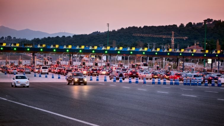 Αυξημένα μέτρα της τροχαίας σε όλη την επικράτεια από σήμερα για την περίοδο του Πάσχα και της Πρωτομαγιάς