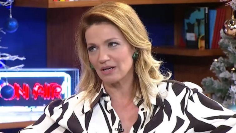 Η εμφάνιση της Παναγιώτας Βλαντή που θα σε πείσει να φορέσεις κοστούμι στις γιορτές