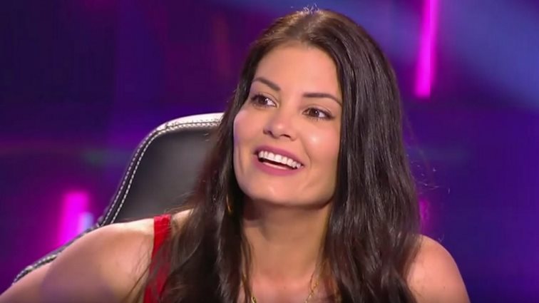 Μαρία Κορινθίου: "Είχα πολλούς ενδοιασμούς - Στην αρχή είχα πει όχι. Φοβόμουν την έκθεση που τελικά δεν υπήρχε"