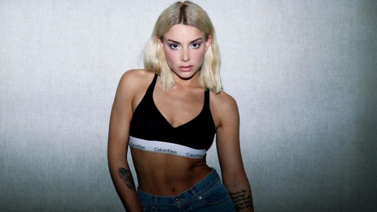 Με κορονοϊό η Josephine - "Nα προσέχετε με ποιους έρχεστε σε επαφή"