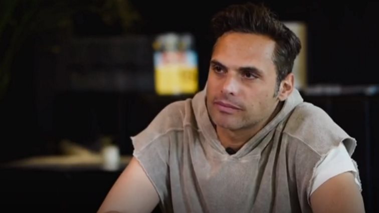 Γιώργος Παπαγεωργίου | Το ευτράπελο στη σκηνή της Επιδαύρου: &quot;Ο Ορέστης Τζιόβας έσωσε την κατάσταση&quot;