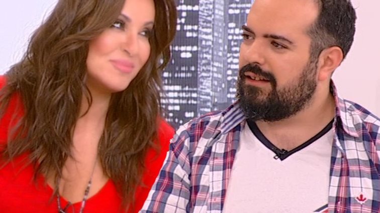 Ο Κωνσταντίνος Αντωνάτος Στο NaMaste
 
: Ο αρχισυντάκτης του Yupiii συζητά με τη Ναταλία Γερμανού τις top ειδήσεις της ημέρας