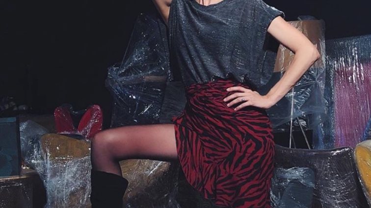 Βίκυ Καγιά 
: Στα γυρίσματα του GNTM με την μικρή Μπιάνκα (pic)