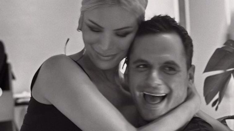 Η αφιέρωση του Παναγιώτη Κουτσουμπή στην Κατερίνα Καινούργιου