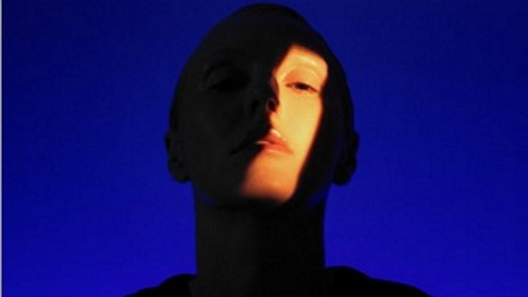 Το νέο τραγούδι της Τάμτα μόλις κυκλοφόρησε! Δείτε το ανατρεπτικό video clip