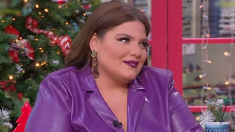 Δανάη Μπάρκα: &quot;Να καταλάβουμε όλοι ότι γύρω μας έχουμε ανθρώπους και όχι προϊόντα&quot;