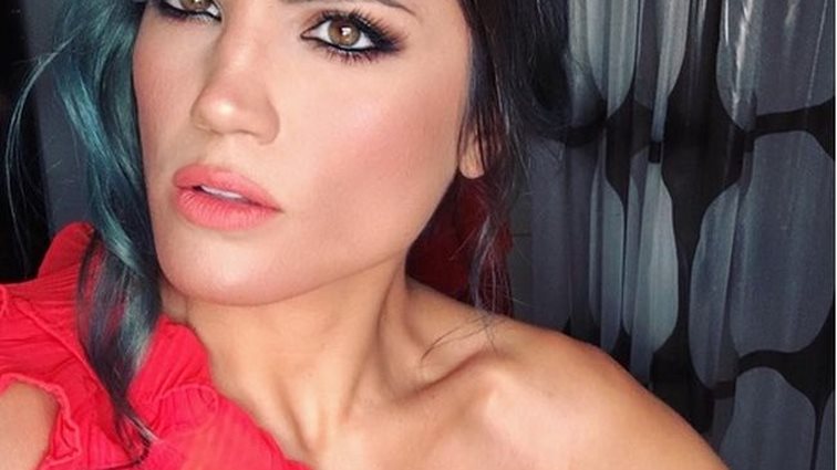 Μαίρη Συνατσάκη: Τι φόρεσε στην εκπομπή «Στην Υγειά Μας»