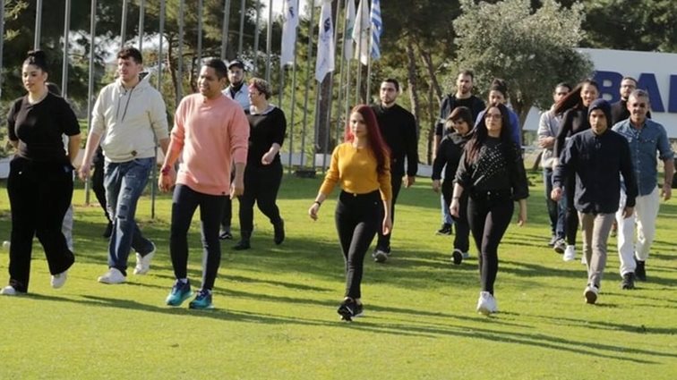 MasterChef: Το περίεργο χώρισμα των ομάδων &amp; οι ιδιαίτεροι καλεσμένοι | Όσα έγιναν στην ομαδική δοκιμασία