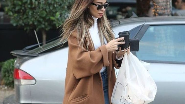 Ελένη Φουρέιρα: Με style και εκτός πίστας: Καθημερινές στιγμές στη Γλυφάδα