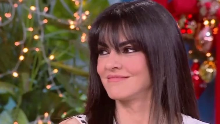 Μαρία Σολωμού: "Πάντα είχα κόσμο στο σπίτι, πηγαινοερχόταν ο Μάριος, μετά συζούσα με έναν άλλον άνθρωπο"