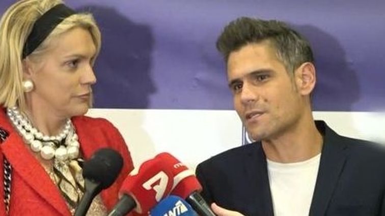 Σάσα Σταμάτη: &quot;Ο Δημήτρης Ουγγαρέζος με φιλοξενούσε σπίτι του, με έβαζε στον καναπέ, πάντα μου άρεσε, δεν μπορώ να πω ψέματα&quot;