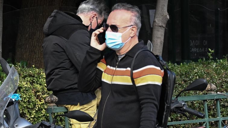 Ο Φώτης Σεργουλόπουλος σε μια σπάνια δημόσια εμφάνιση εν μέσω καραντίνας