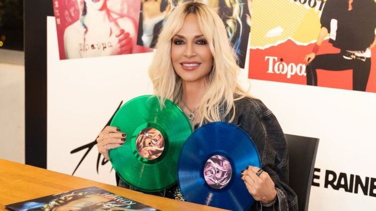 Άννα Βίσση | Η Sony Music Greece μόλις κυκλοφόρησε 5 εμβληματικά άλμπουμ της σε συλλεκτικά βινύλια