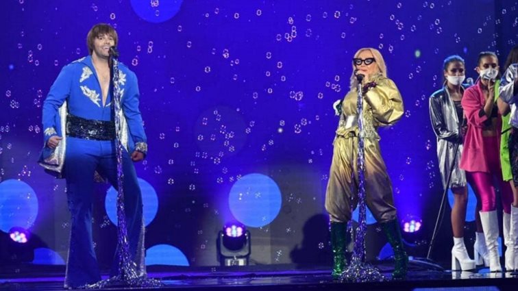 J2US | Ο Γιώργος Τσαλίκης και η Αλεξάνδρα Κατσαΐτη τραγουδούν Waterloo