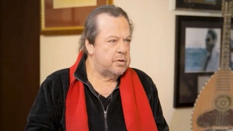 Γιάννης Πάριος: "Απέτυχα ως σύζυγος - Δεν επεμβαίνω αλλά ούτε παρεμβαίνω στις ζωές των παιδιών μου"