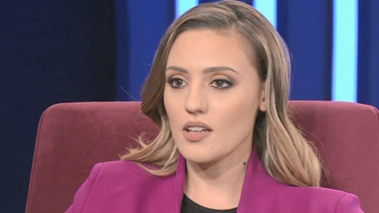 Άννα Κορακάκη: Στα «Μεσάνυχτα» | Οι άθλιες συνθήκες προπόνησης, το παράπονο &amp; το μελανό σημείο της δημοσιότητας