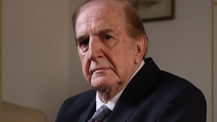 Συγκλονίζει ο Γιώργος Κωνσταντίνου: &quot;Ξαφνικά ακούστηκε μια φοβερή έκρηξη. Ο κόσμος άρχισε να τρέχει αλαφιασμένος&quot;