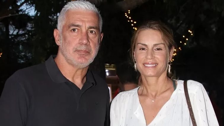 Το σπάνιο στιγμιότυπο του Αντώνη Νικοπολίδη με τα τρία παιδιά του