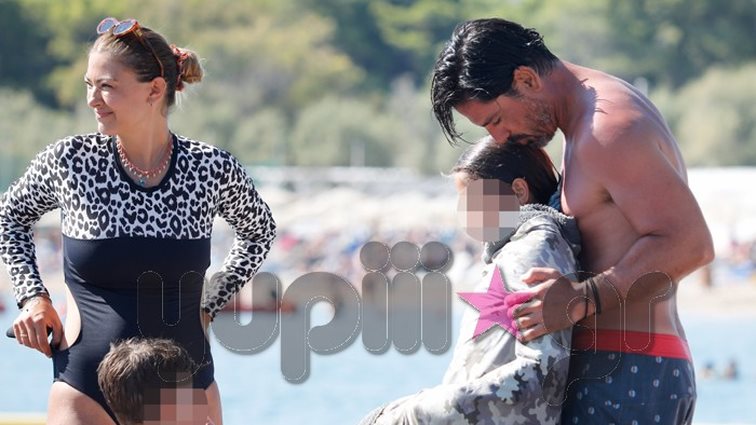 Δέσποινα Καμπούρη &amp; Βαγγέλης Ταρασιάδης: Συνεχίζουν τις βουτιές με τις κόρες τους! Πού τους εντοπίσαμε;