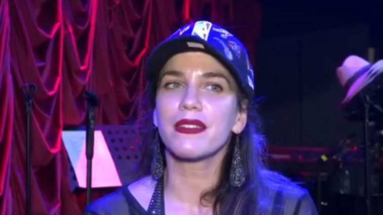 Κατερίνα Στικούδη: &quot;Κοιμόμουν στο αμάξι του πεθερού μου&quot;