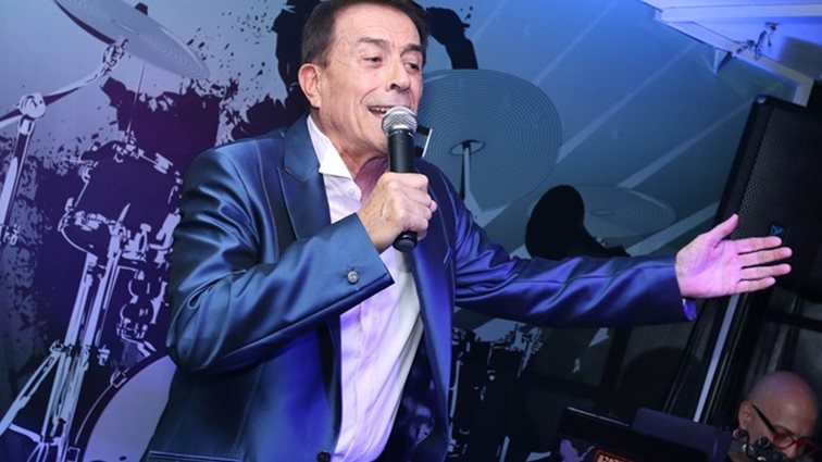 Δάκης: Η εξομολόγηση για την μάχη με τον καρκίνο: «Μου έλεγαν ψέματα για να με προστατεύσουν»