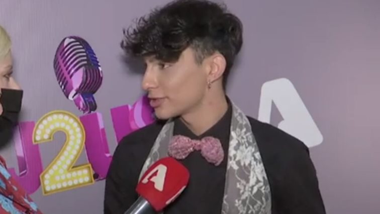 Ο Νίκος Μπάρκουλης απαντά για την Βίκυ Μπάρκουλη: &quot;Δεν ήξερα ότι έχω αδερφή&quot;