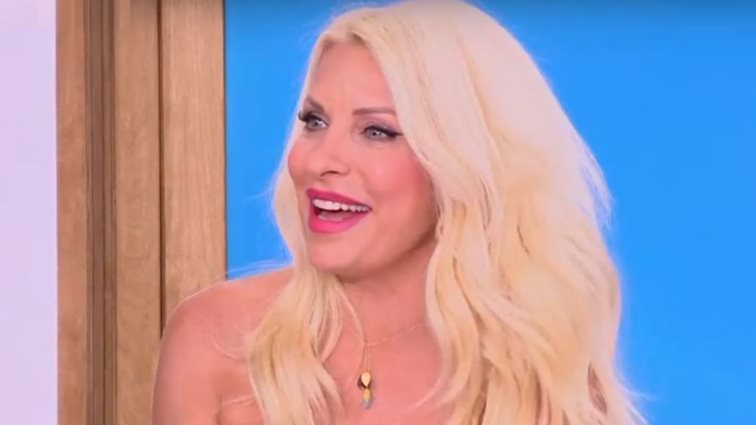 Η Ελένη Μενεγάκη επέστρεψε και ζήτησε on air συγγνώμη: &quot;Μη με παρεξηγείτε, με ξέρετε πια&quot;