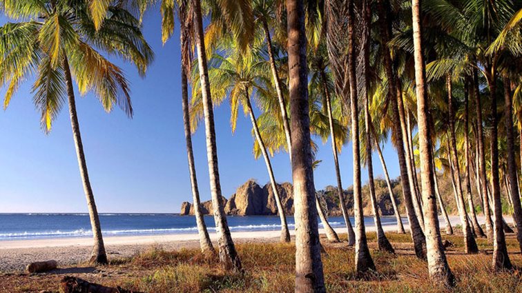 Travelling Abroad: Αυτές είναι οι πιο όμορφες μυστικές παραλίες του πλανήτη
