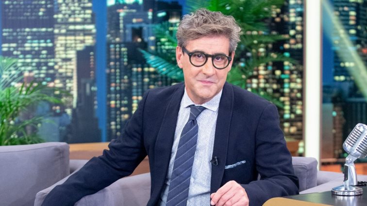 Ορέστης Ανδρεαδάκης: "Ο Robert De Niro δεν μιλάει καθόλου στις συνεντεύξεις του και η Angelina Jolie είναι λίγο "ξινούλα"