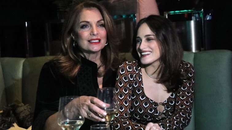 Η Άντζελα Γκερέκου εύχεται στην κόρη της: &quot;Είσαι πάντα παιδί της Παναγίας&quot;