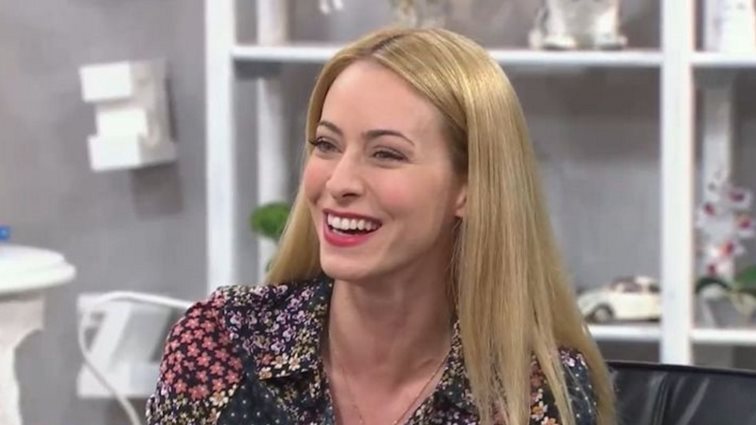 Επικό! H Σοφία Μανωλάκου ήταν καλεσμένη στην "Κυψέλη" και πήγε σε λάθος στούντιο