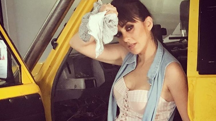 Αγγελική Δαλιάνη: Φωτογραφίζεται με την φουσκωμένη κοιλίτσα της