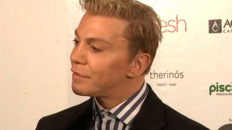 Ο Τάκης Ζαχαράτος απάντησε στο αν θα είναι κριτής στο &quot;Your Face Sounds Familiar&quot;